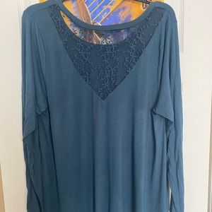 Torrid long sleeve shirt